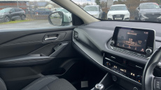 Nissan Qashqai 1.3 DiG-T MH Acenta Premium 5dr Petrol Hatchback